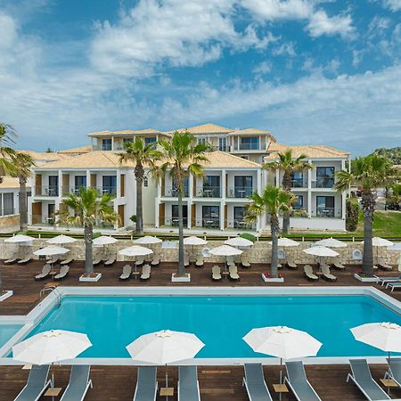 Crystal Beach Hotel กาลามากี ภายนอก รูปภาพ